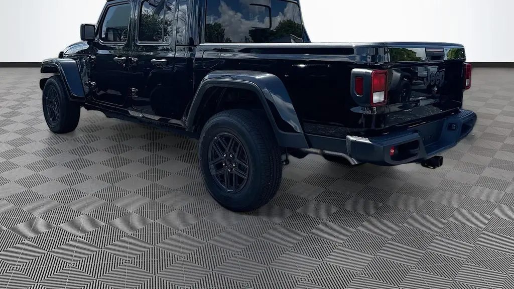 2025 Jeep Gladiator Sport S