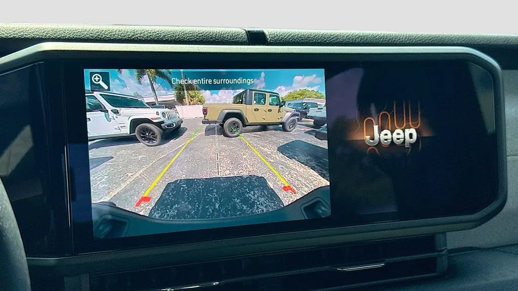 2025 Jeep Gladiator Sport S