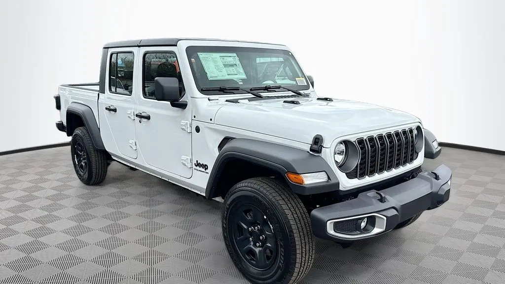 2026 Jeep Gladiator Sport