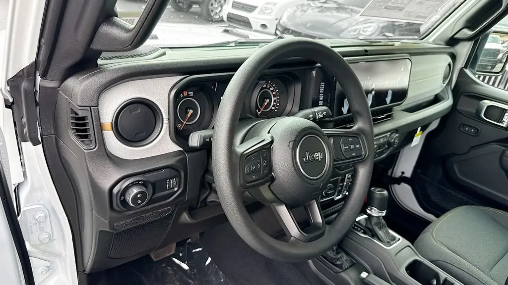 2026 Jeep Gladiator Sport