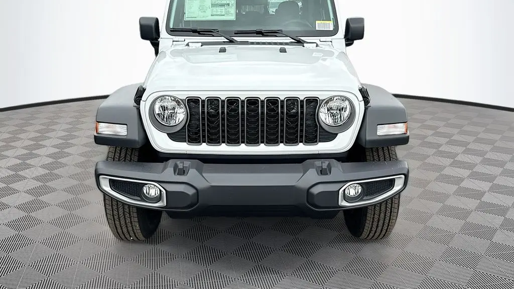 2026 Jeep Gladiator Sport