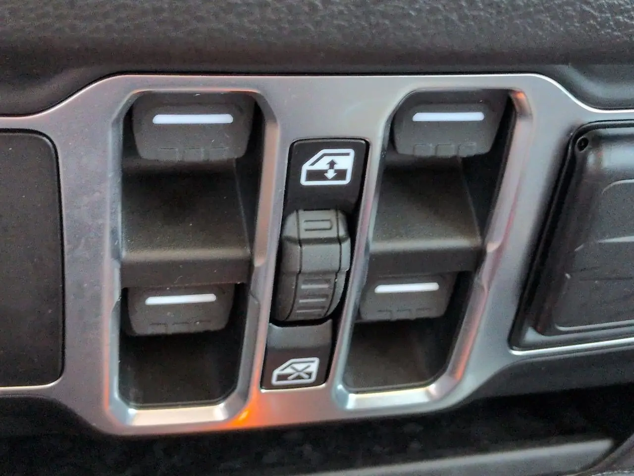 2026 Jeep Gladiator - $37,194
