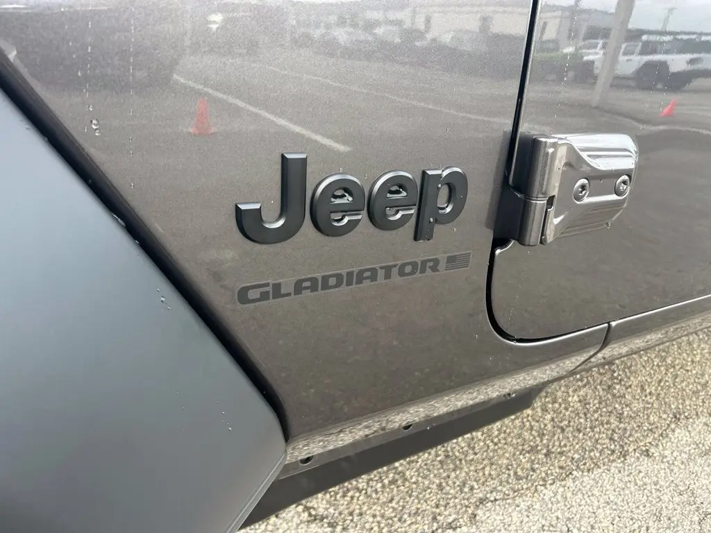 2026 Jeep Gladiator - $35,900