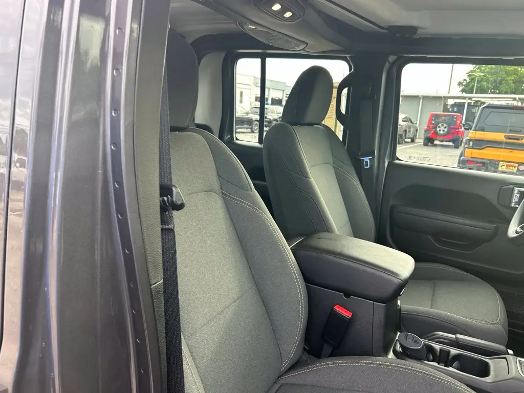 2026 Jeep Gladiator - $35,900