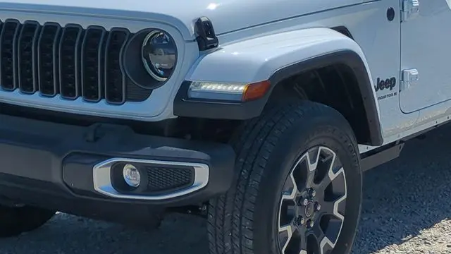 2026 Jeep Gladiator Sahara