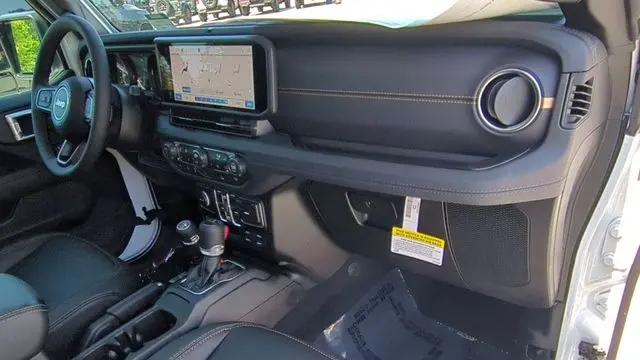 2026 Jeep Gladiator Sahara
