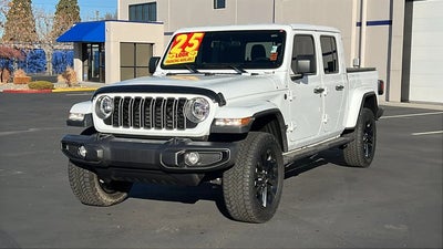 Photo of a 2025 Jeep Gladiator 4X4 Nighthawk 4DR Crew Cab 5.0 FT. SB for sale