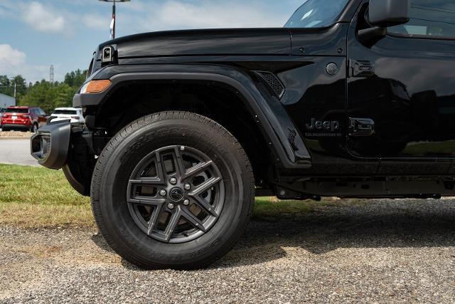 2025 Jeep Gladiator - $38,988