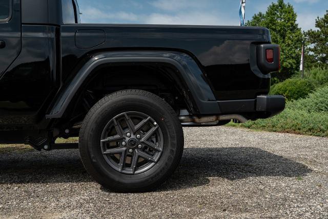 2025 Jeep Gladiator - $38,988
