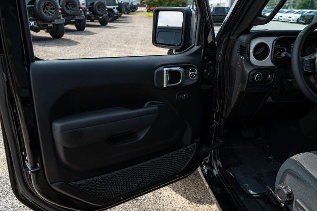 2025 Jeep Gladiator - $38,988
