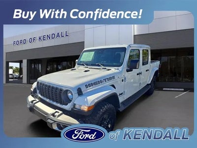 2025 Jeep Gladiator 4X4 Sport 4DR Crew Cab 5.0 FT. SB
