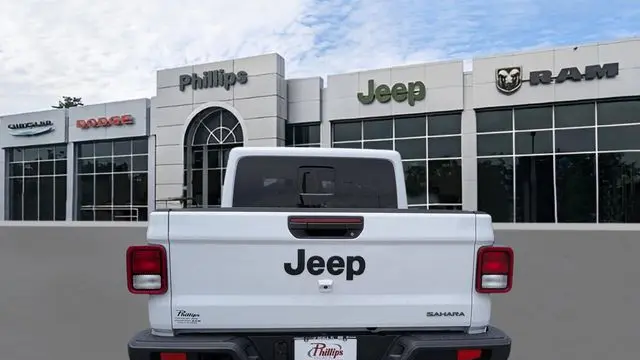 2026 Jeep Gladiator Sahara