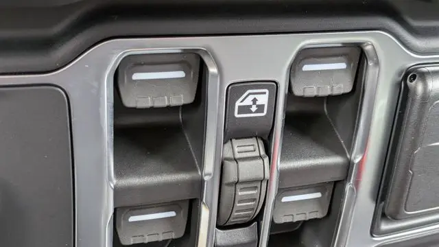 2026 Jeep Gladiator Sahara