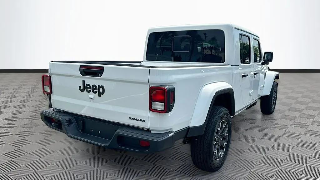 2026 Jeep Gladiator Sahara