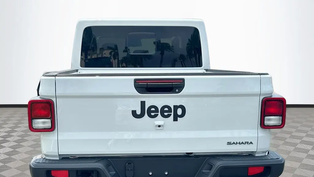 2026 Jeep Gladiator Sahara