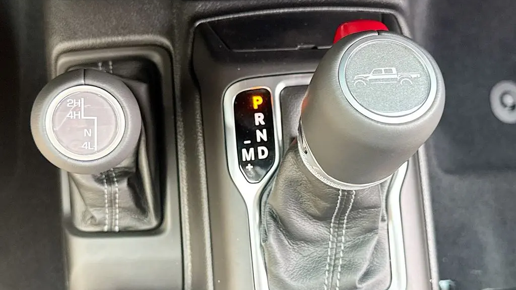 2026 Jeep Gladiator Sahara