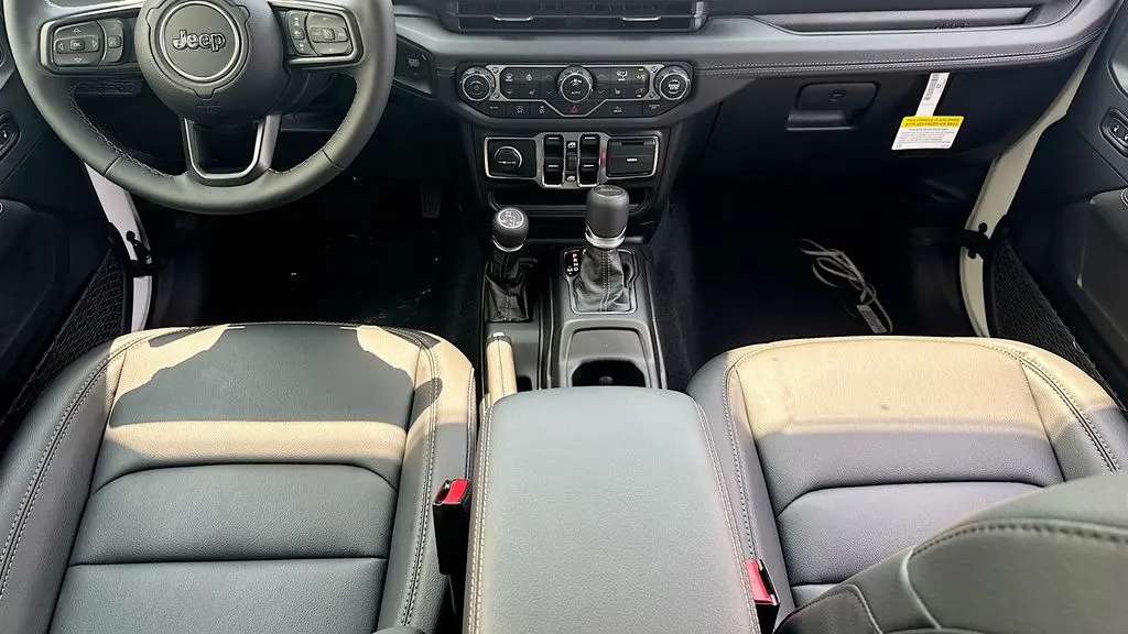 2026 Jeep Gladiator Sahara