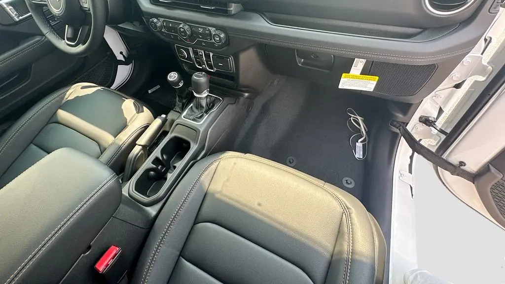 2026 Jeep Gladiator Sahara