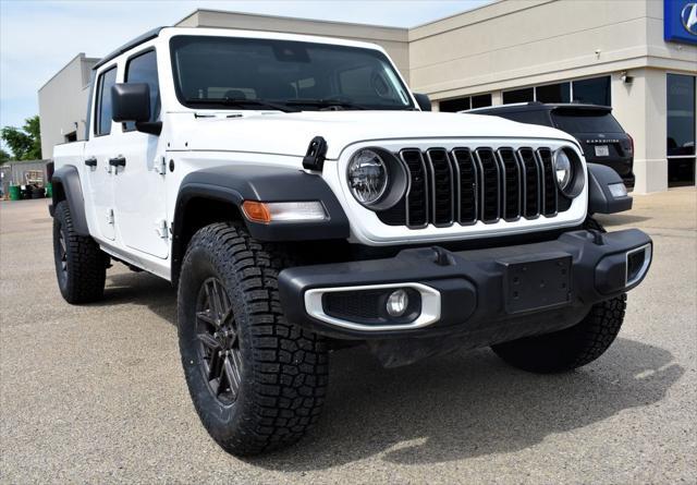2025 Jeep Gladiator - $26,951