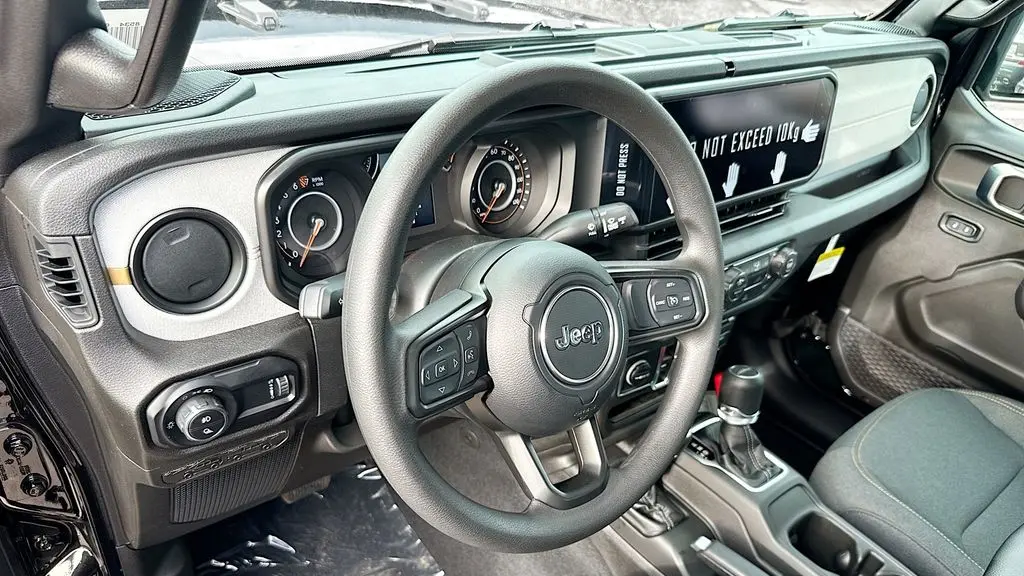2026 Jeep Gladiator Sport