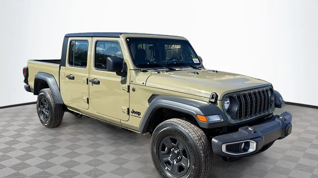 2026 Jeep Gladiator Sport