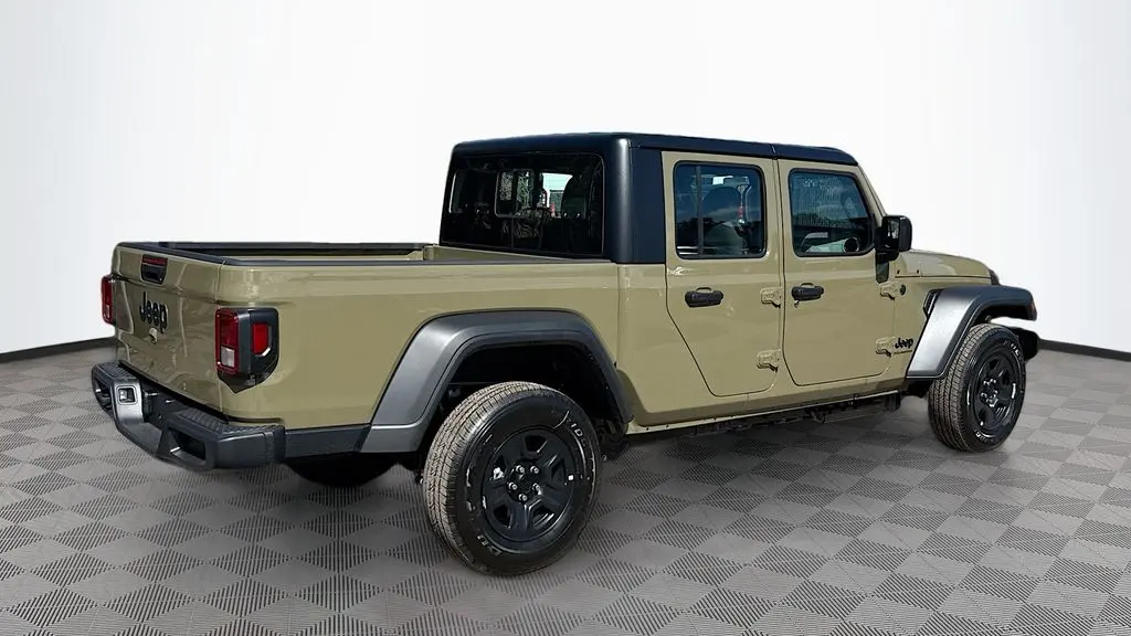 2026 Jeep Gladiator Sport