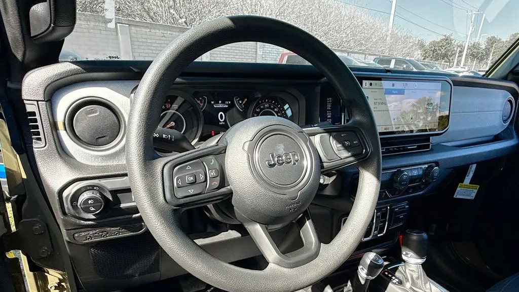 2026 Jeep Gladiator Sport