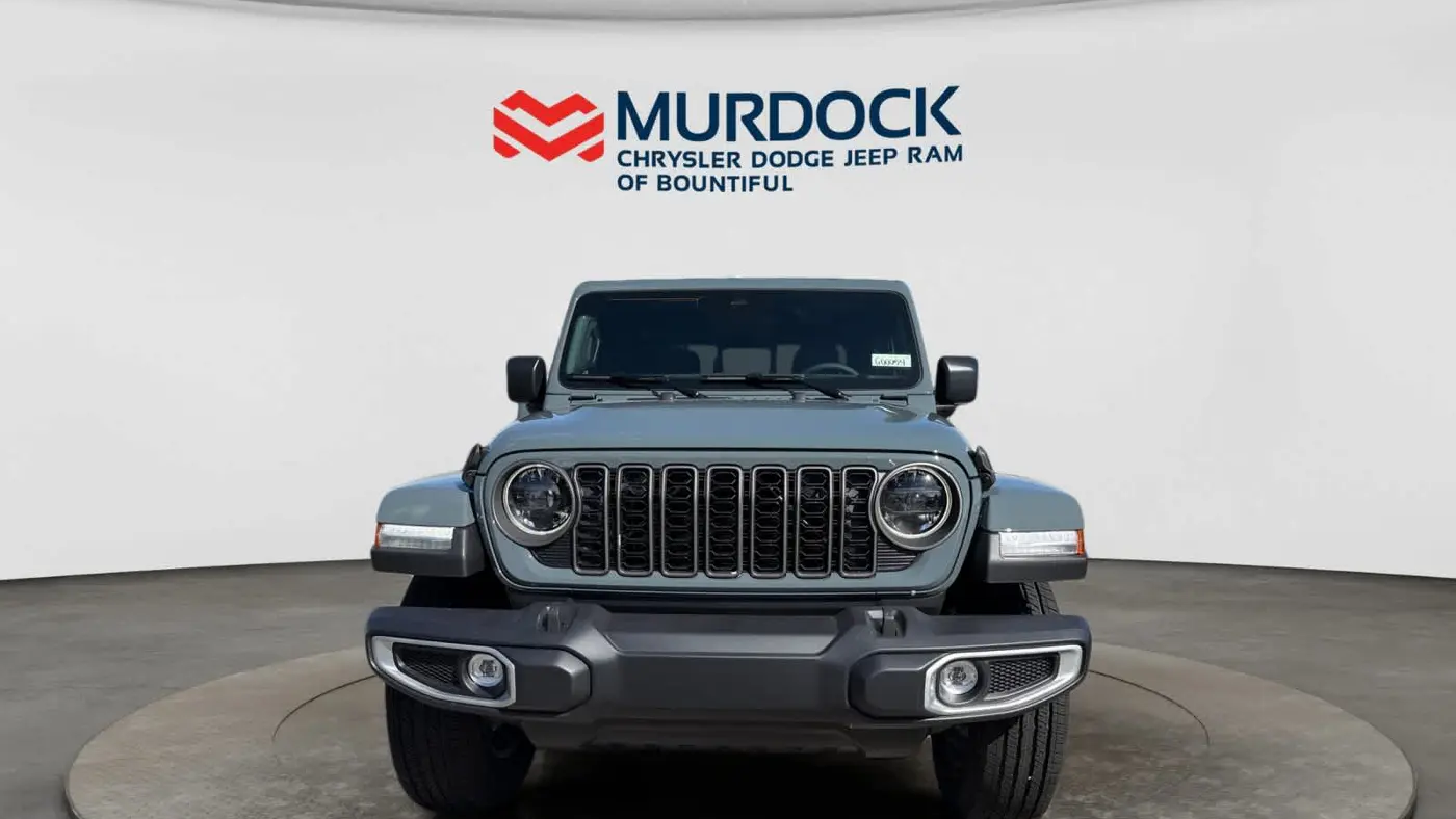 2026 Jeep Gladiator Sahara