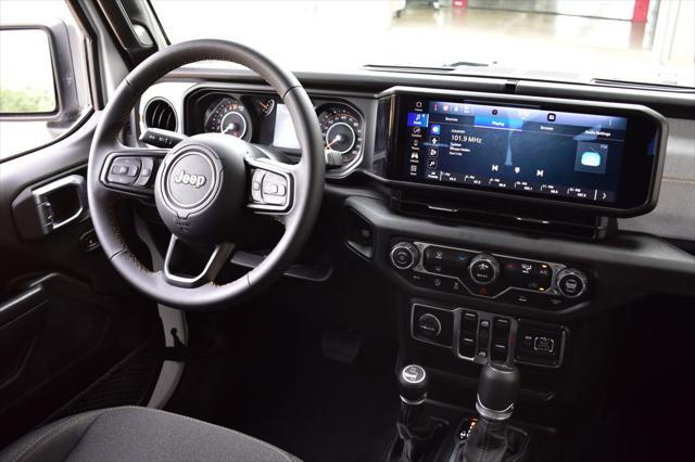 2025 Jeep Gladiator - $32,128