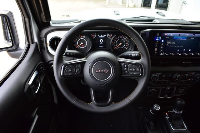 2025 Jeep Gladiator - $32,128