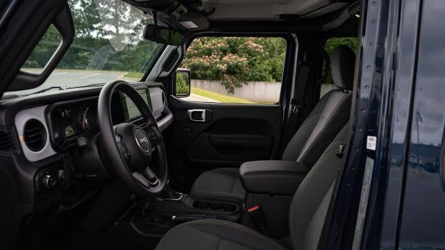 2025 Jeep Gladiator Willys