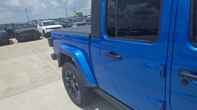 2025 Jeep Gladiator Big Bear