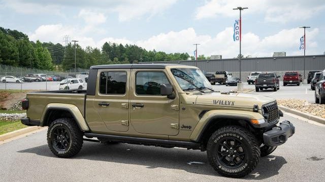 2025 Jeep Gladiator Big Bear