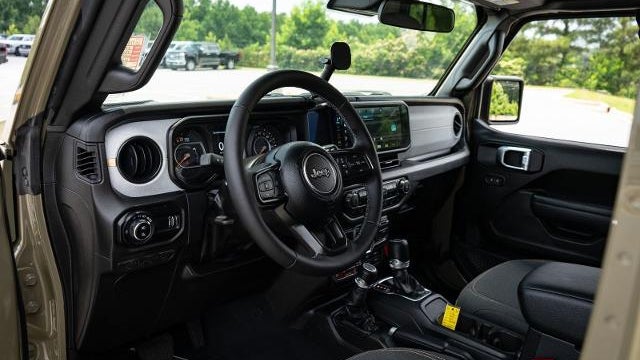 2025 Jeep Gladiator Big Bear