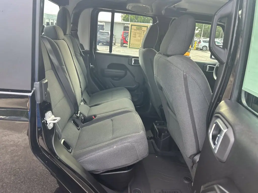 2026 Jeep Gladiator - $35,962