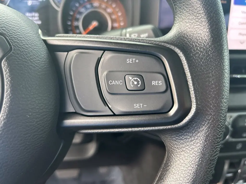 2026 Jeep Gladiator - $35,962