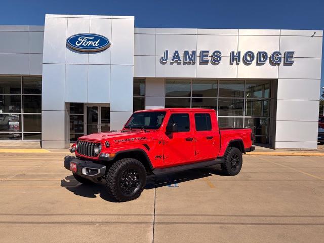 2025 Jeep Gladiator - $37,500