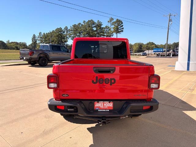2025 Jeep Gladiator - $37,500