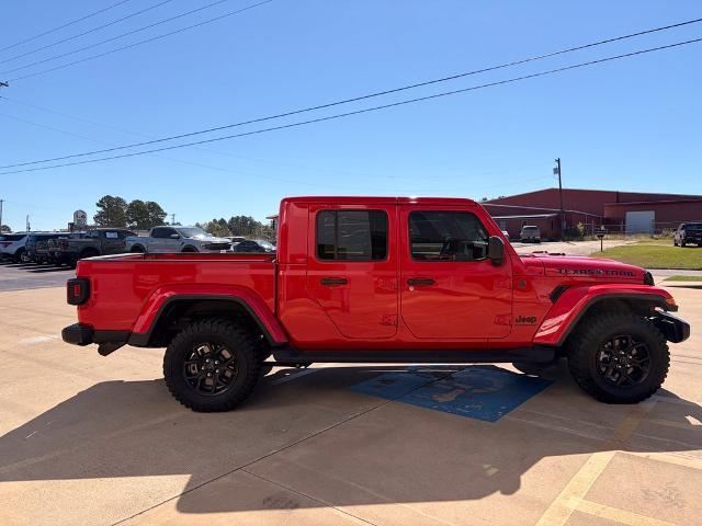 2025 Jeep Gladiator - $37,500