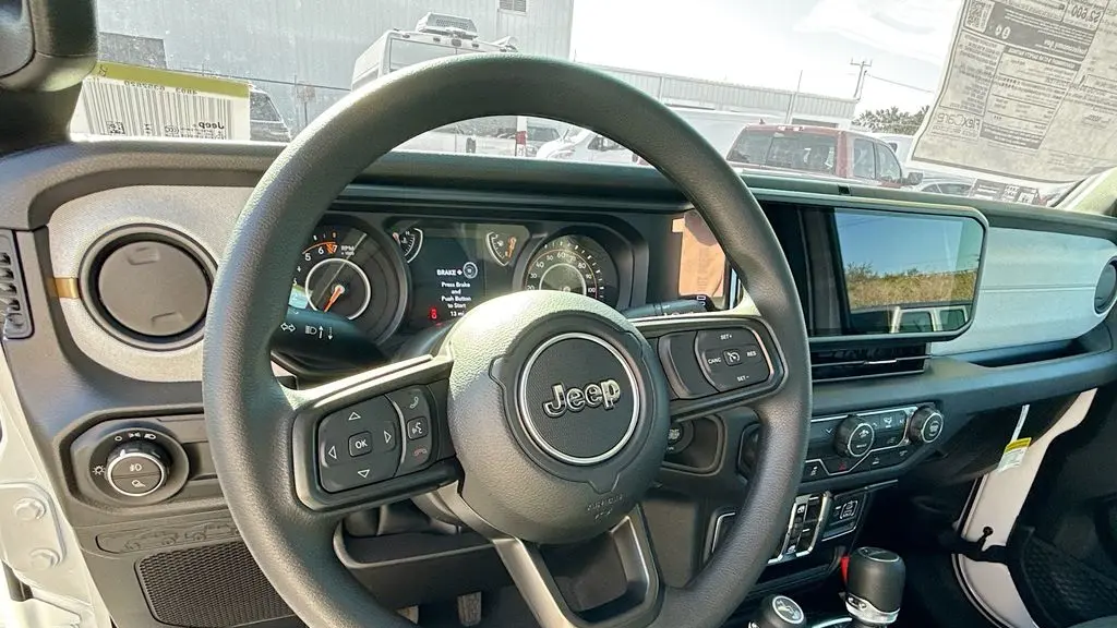 2026 Jeep Gladiator Sport