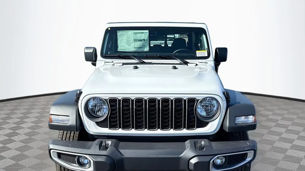 2026 Jeep Gladiator Sport