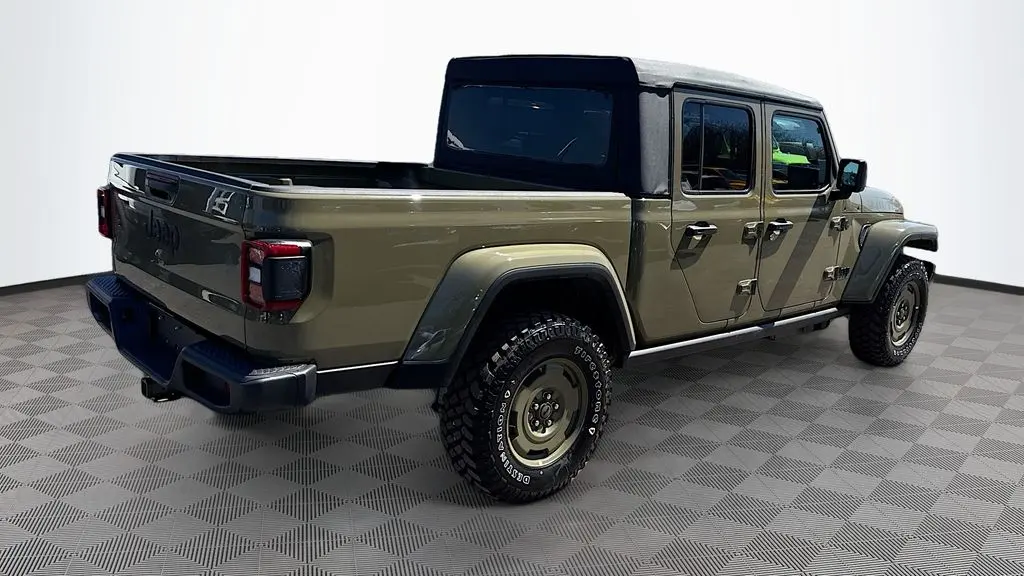 2026 Jeep Gladiator Willys