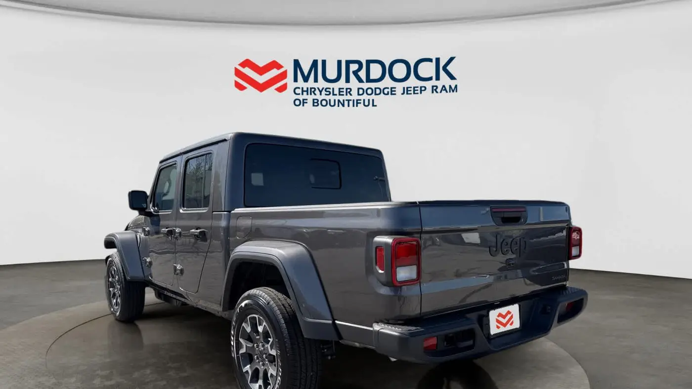 2026 Jeep Gladiator Sahara