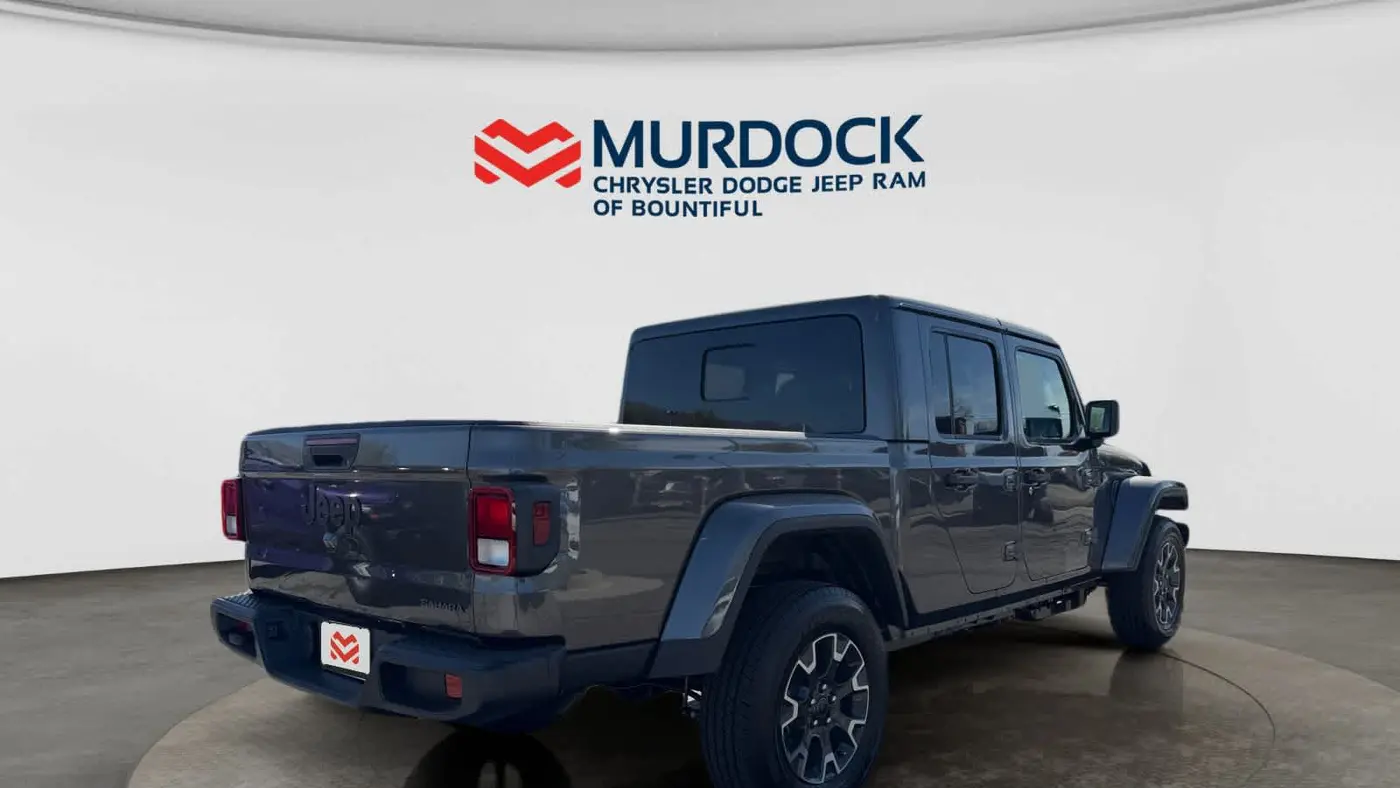 2026 Jeep Gladiator Sahara