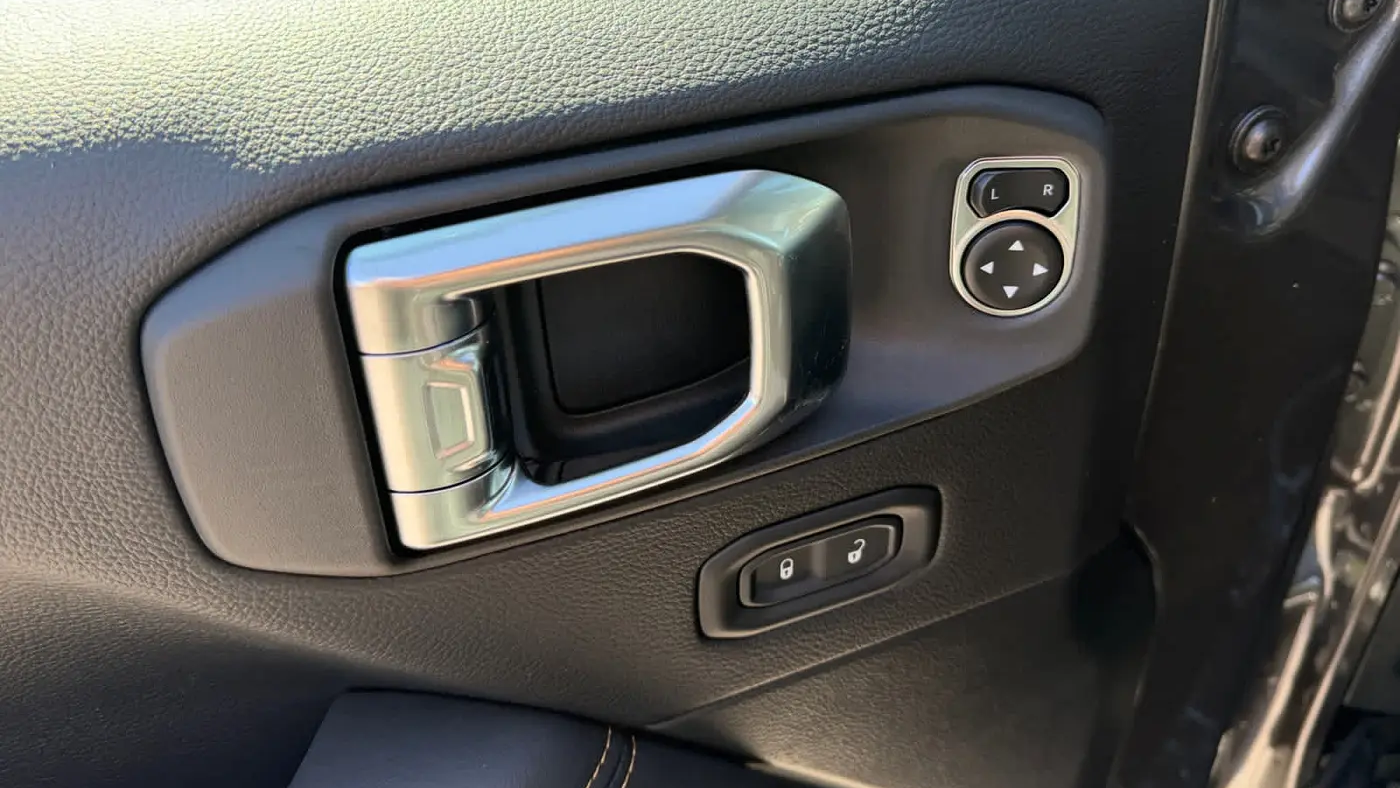 2026 Jeep Gladiator Sahara