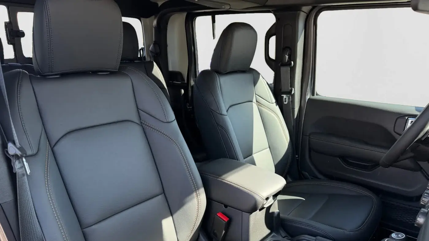 2026 Jeep Gladiator Sahara