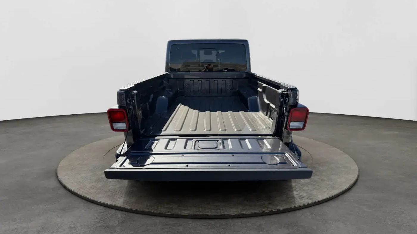 2026 Jeep Gladiator Sahara