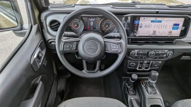2026 Jeep Gladiator Sport