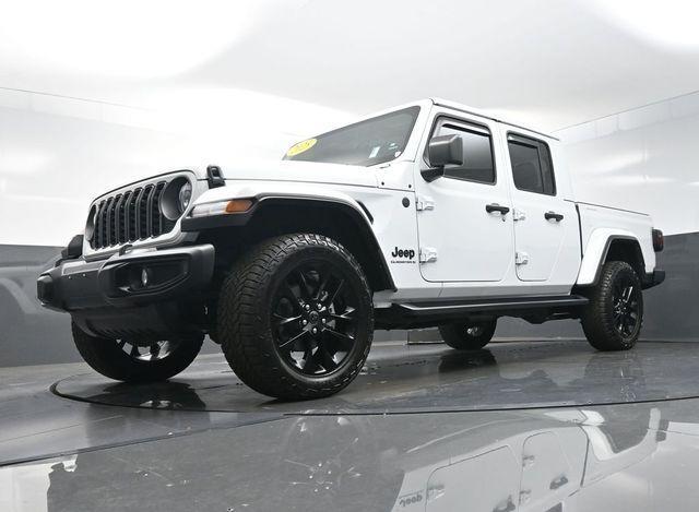 2025 Jeep Gladiator - $34,842