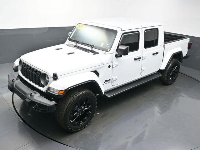 2025 Jeep Gladiator - $34,842